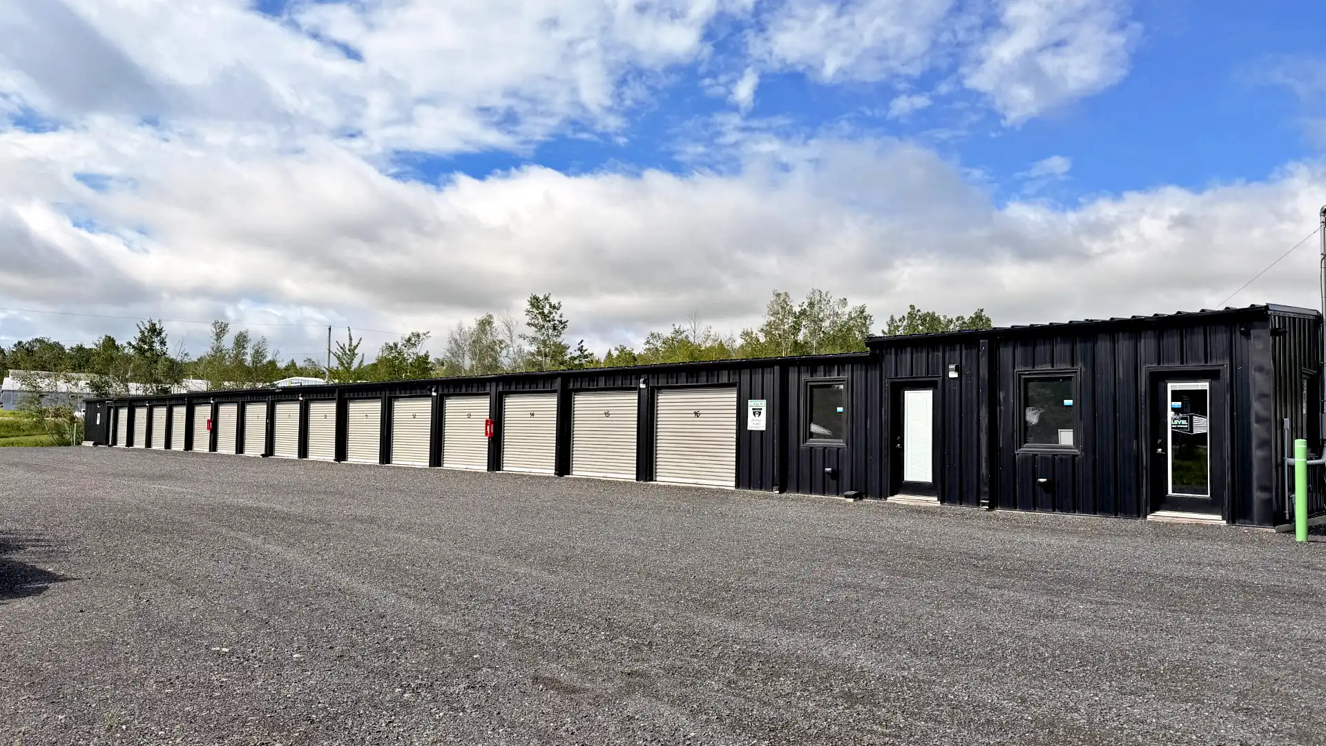 levelstorage-site02